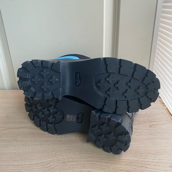 COACH PUFFER SNOW BOOTS COMBAT BOOTS NAVY/ RED Women- SZ 7 - Picture 9 of 14